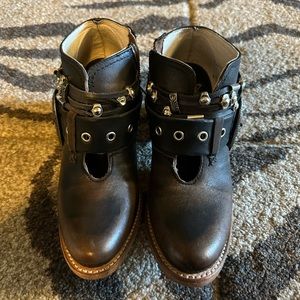 Freebird by Steven Saloon Black boots Size 7